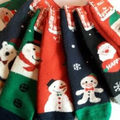 Top 10 🎉 Merkloos Kerstsokken - 🎄 Christmas Kousen - 1 Paar Willekeurig Dessin - Maat 35-38 ✨