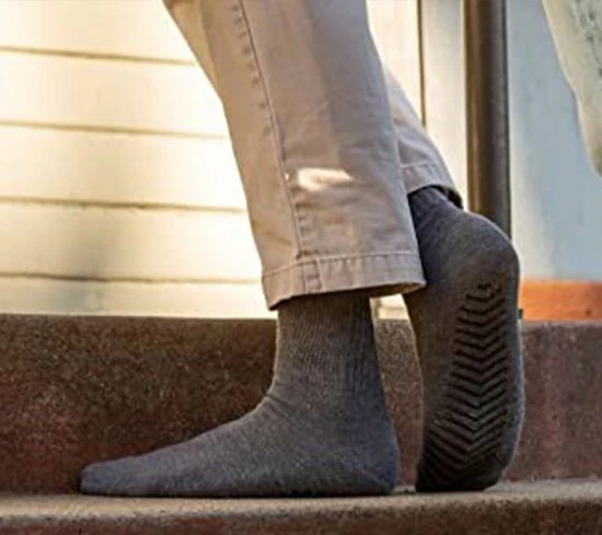 Korting π Malinsi Sokken Antislip 3-Pack - 3 Paar Donkere Kleuren Maat 42-46 - Huissokken Dames En Heren Anti Slip βοΈ 5 Korting π Malinsi Sokken Antislip 3-Pack - 3 Paar Donkere Kleuren Maat 42-46 - Huissokken Dames En Heren Anti Slip βοΈ - Afbeelding 3