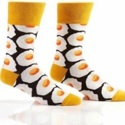 Beste deal 🛒 Winkrs - Geel/zwarte Sokken Met Een Gebakken Ei Er Op - Grappige Sokken - Dames Maat 35-39 ✔️ -Beenmode Winkel 550x513