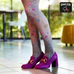 Promo 🔔 Bonnie Doon Bloemen Panty 80 Denier Grijs Dames Maat L/XL - Bloemen Print - Gladde Naden - Maximaal Draagcomfort - Floral Tights - Chique Panty - Feestelijk - Gebloemd - Kleurrijk - Bloemenprint - Castlerock - BP221906.9 ❤️ -Beenmode Winkel 550x550 162