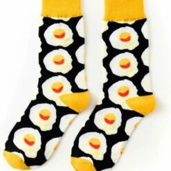 Beste deal 🛒 Winkrs - Geel/zwarte Sokken Met Een Gebakken Ei Er Op - Grappige Sokken - Dames Maat 35-39 ✔️