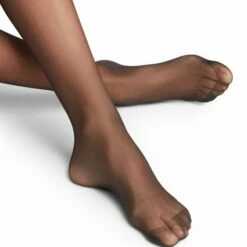 Beste Verkoop ⌛ FALKE Matt Deluxe Doorschijnend Hoogwaardig Zacht Comfortabel Elegant Zonder Motief Sheer 20 Denier Zwart Dames Panty - Maat S 🌟 26 Beste Verkoop ⌛ FALKE Matt Deluxe Doorschijnend Hoogwaardig Zacht Comfortabel Elegant Zonder Motief Sheer 20 Denier Zwart Dames Panty - Maat S 🌟 -Beenmode Winkel 550x660 6