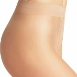Top 10 🧨 FALKE Shelina Hoge Kwaliteit Onzichtbaar Zacht Comfortabel Glanzend Elegant Nylon Zonder Motief Ultra Sheer 12 Denier Beige Dames Panty - Maat S 👍 -Beenmode Winkel 550x696 2