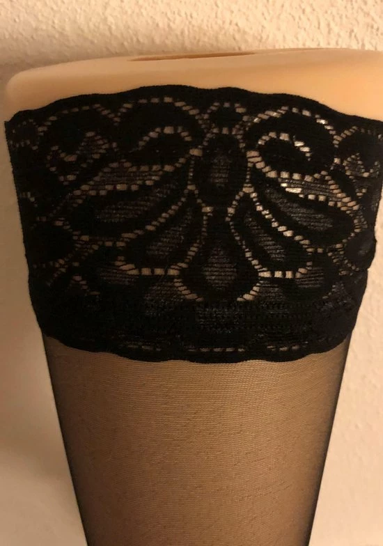 Aanbiedingen π₯° Clio 10 Denier Zwarte Naad Hold Up Large π₯ 4 Aanbiedingen π₯° Clio 10 Denier Zwarte Naad Hold Up Large π₯ - Afbeelding 2