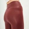Korting 🎁 Merkloos Blueberry Leggings- Legging Lederlook Fashion Legging 🧥 Coated Legging High-Waist Dames Hoge Taille - Verhogen Legging - Leggings - Leggings - Push-Up - Up-Fit - Bordeaux 🎁 -Beenmode Winkel 550x825 145